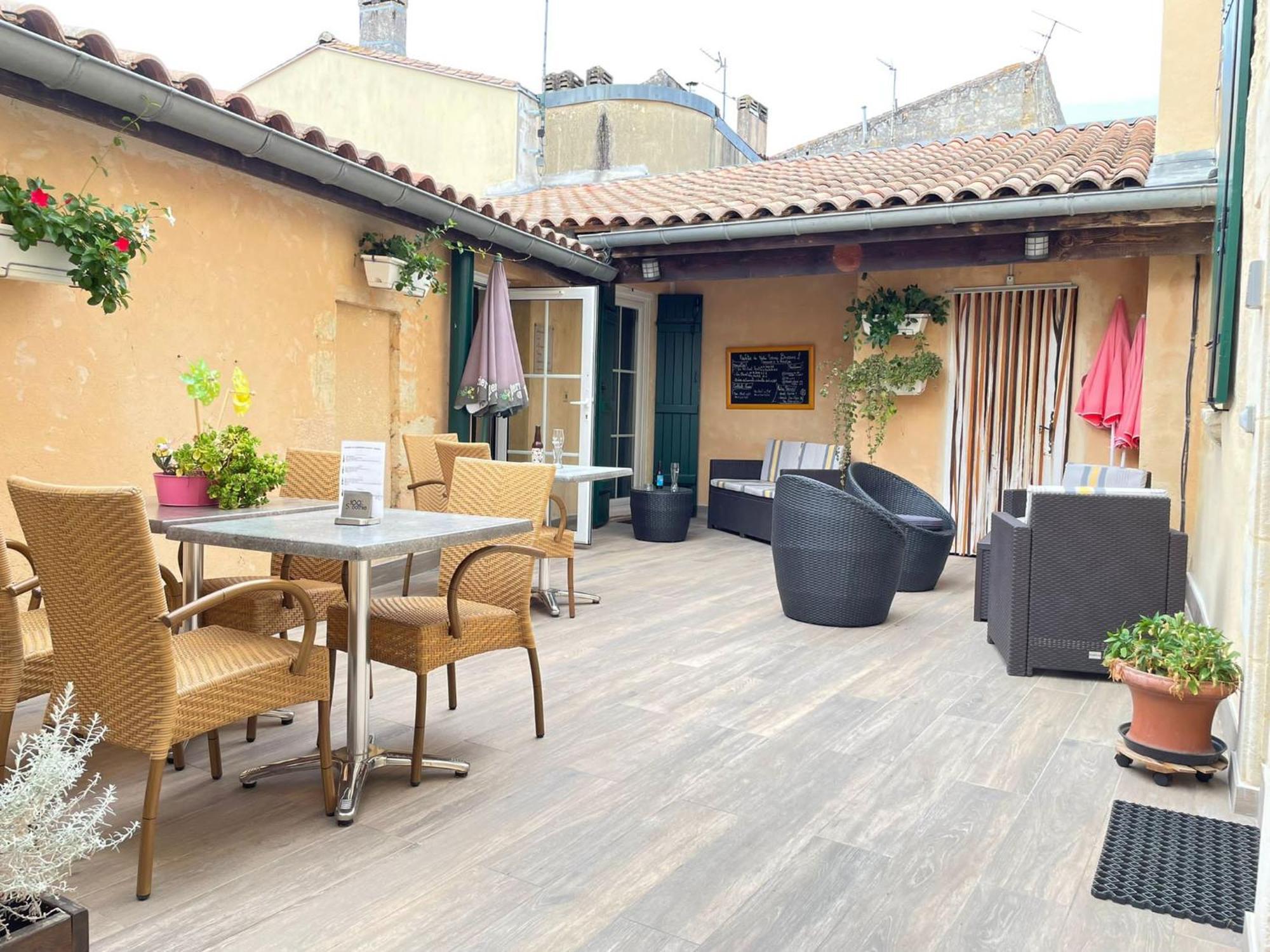 Auberge Du Porche Blaye Ngoại thất bức ảnh